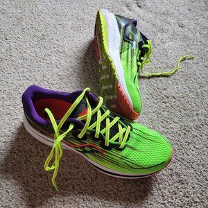 Saucony Women's Omni 20 Running Shoe size 11.5